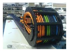 德国易格斯电缆、控制电缆、拖链、塑料拖链